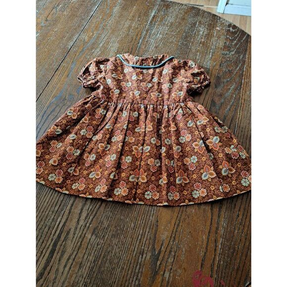 Size 6 Heather Hill Short Sleeve Cotton Fit and Flare Brown Orange Floral Dress - Picture 2 of 4